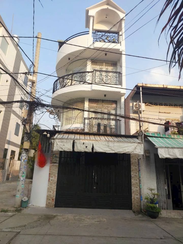 Nhà phố Bình Tân 50m² giá 3.99 tỷ - Kiến trúc hiện đại, sẵn sàng vào ở!