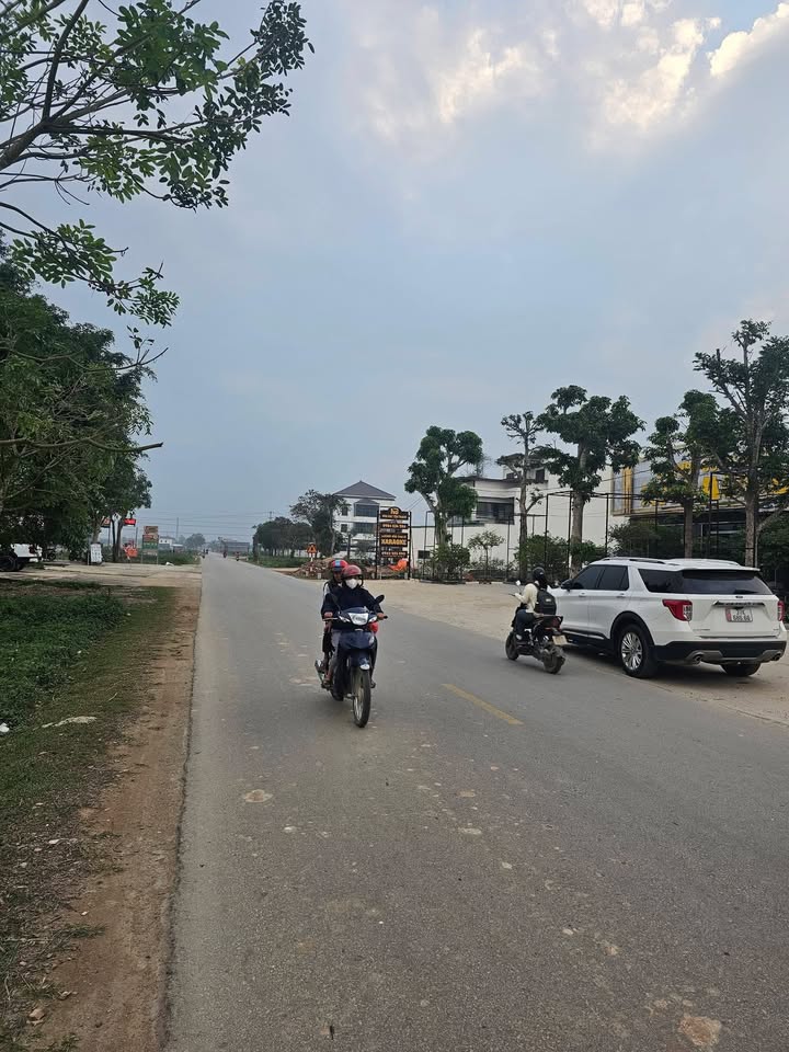 Đất bán Quốc Lộ 7B, Quan Thành, Yên Thành 128.6m² - Cơ hội đầu tư tiềm năng!