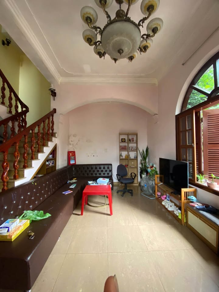 Biệt thự mini Hạ Long 180.6m² giá 5 tỷ - Vị trí đắc địa gần ngã 3 Cứu Hoả!