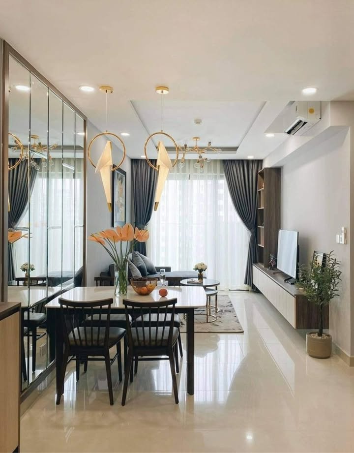 Căn hộ Emerald Celadon Tân Phú 71m² giá 5.3 tỷ - Sẵn sàng vào ở!