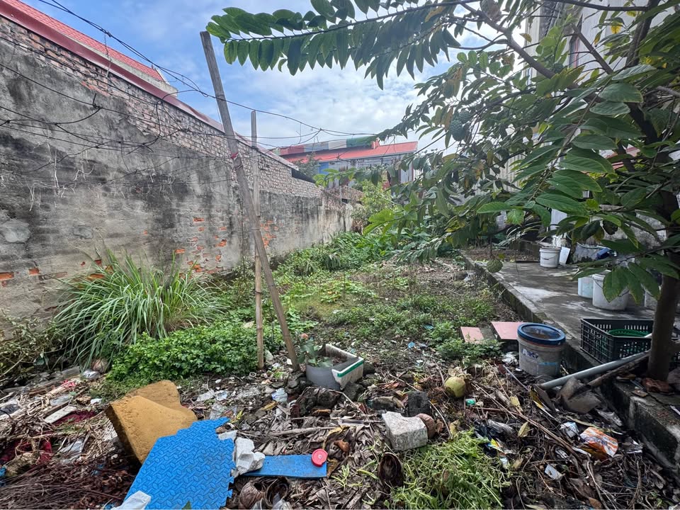 Đất nền Nguyễn Lương Bằng Kiến An 110m² giá 2.2 tỷ - Vị trí đẹp, tiện ích đầy đủ!