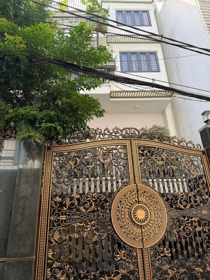 Nhà phố Yên Thế, Tân Bình 118.4m² giá 28 tỷ - Vị trí cực hiếm gần sân bay!