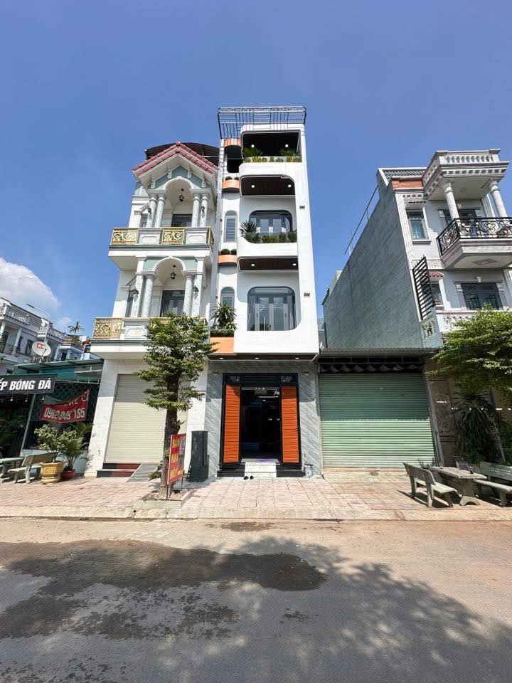 Nhà 1 Trệt 2 Lầu Bình Chuẩn 61.5m² giá 5.99 tỷ - Thiết kế hiện đại, tiện nghi đầy đủ!