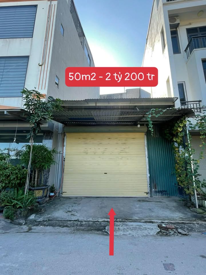 Đất nền 50m² đường Tô Ký, quận 12, giá chỉ 2.2 tỷ - Sổ đỏ chính chủ!