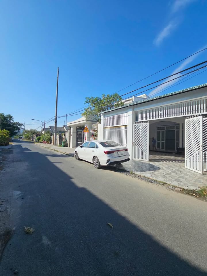 Nhà mặt tiền đường Cơ Thánh Vệ, phường Tân Ninh, 217m² giá 2.8 tỷ - Gần chợ Bắp, thuận tiện kinh doanh!