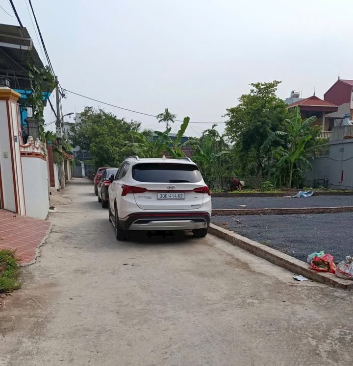 Đất nền lô góc Phường Mỹ Hưng, Thanh Oai 94.2m² giá 9.42 tỷ - Vị trí đắc địa, tiện ích vượt trội!