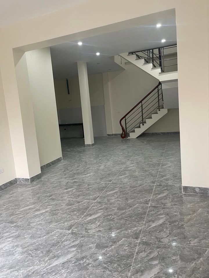 Nhà 3 tầng tại Quảng Thành, Thanh Hóa 60m² giá 2.9 tỷ - Kinh doanh đắc địa ngay ngã tư!