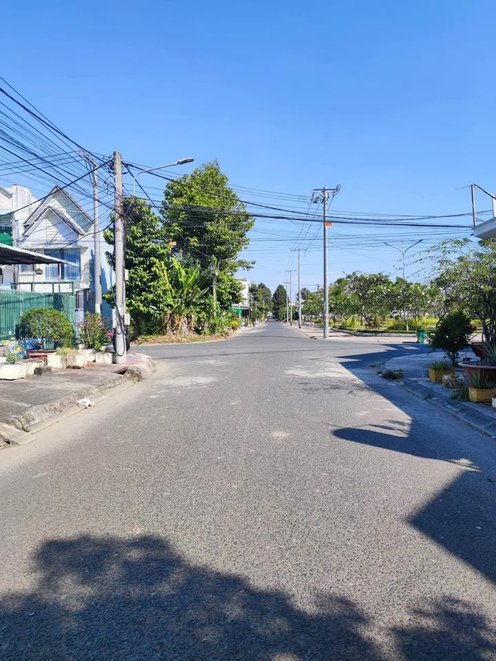 Đất nền Lê Thị Riêng, Long Xuyên 90m² giá 1 tỷ - Cơ hội đầu tư tuyệt vời!