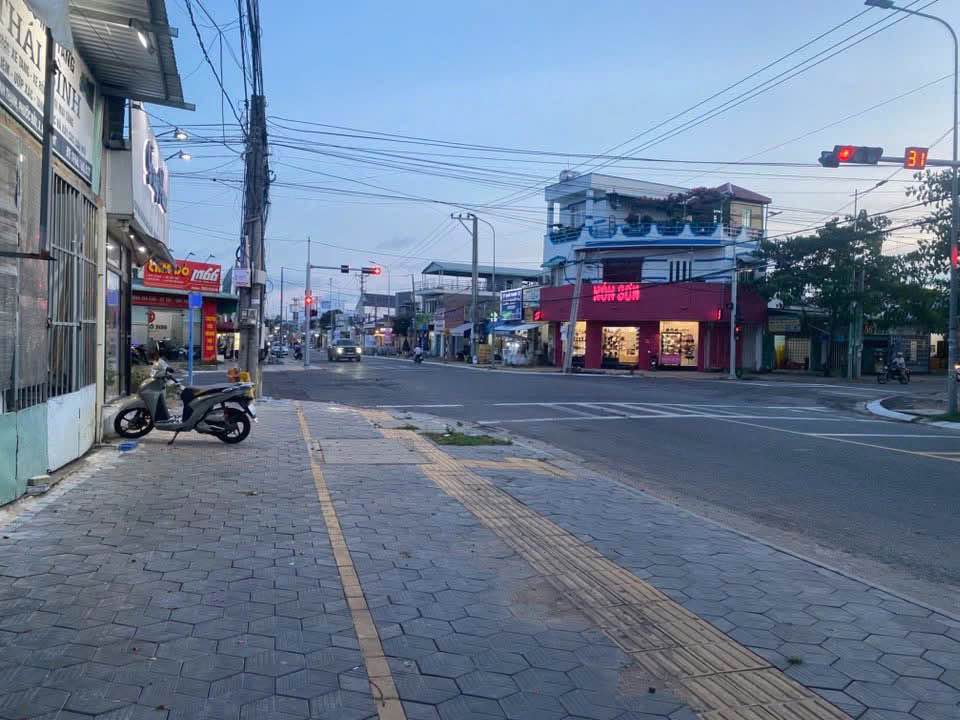 Nhà mặt tiền kinh doanh đường Huỳnh Minh Thạnh, Xuyên Mộc 220m² giá 5.8 tỷ - Đầu tư tuyệt vời!