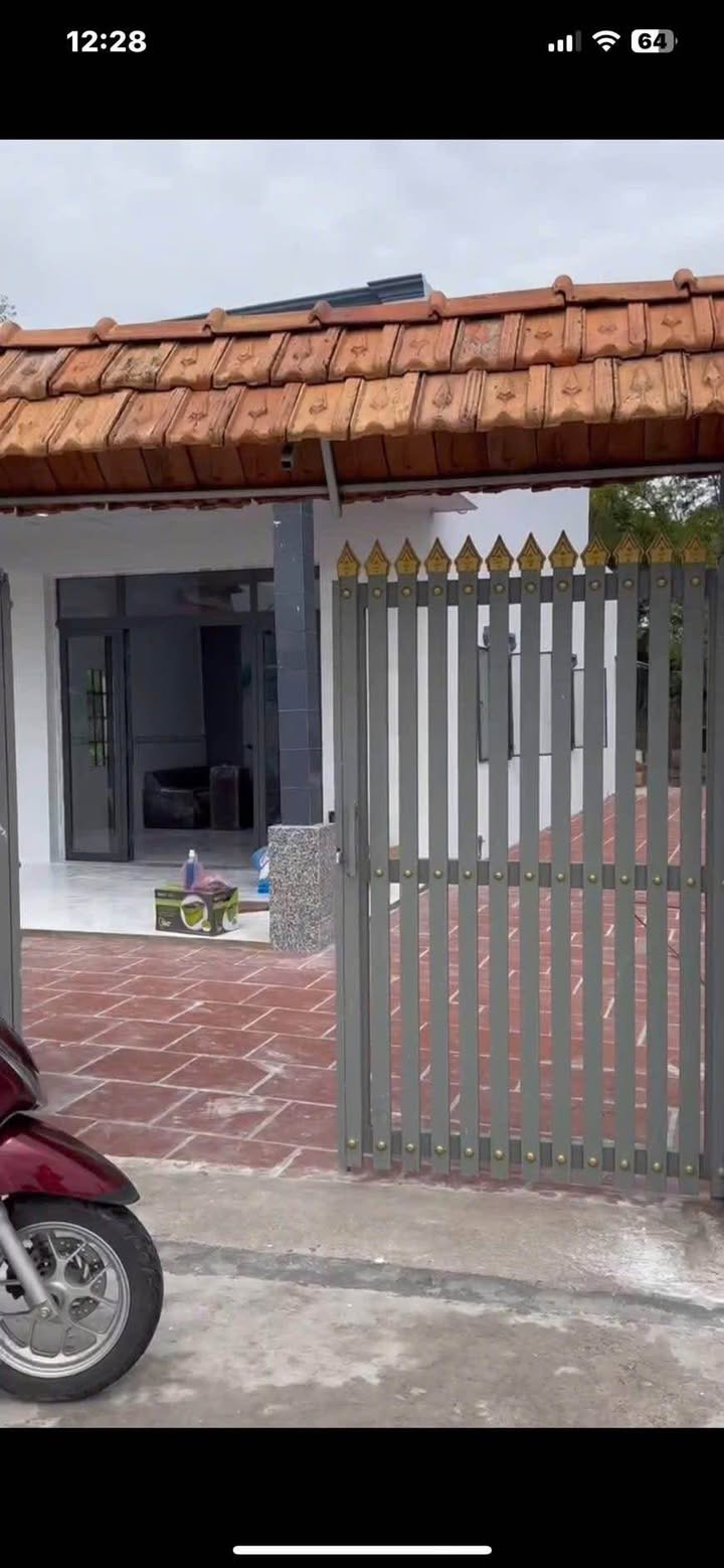 Cần bán nhà sân vườn 630m² tại Phước Lý, Cần Giuộc - Giá 2.5 tỷ VND, thương lượng!