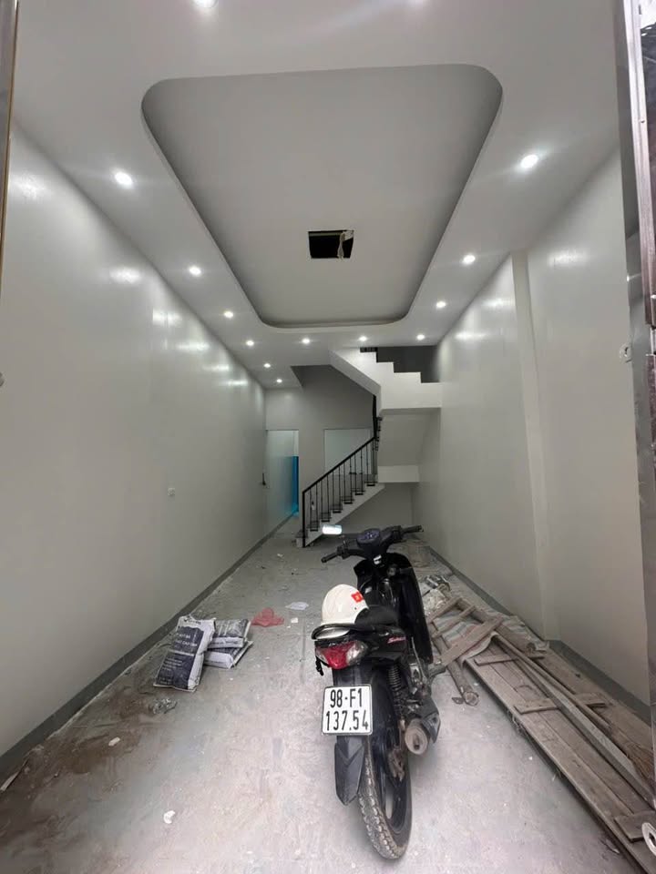 Nhà 2 tầng Trần Nguyên Hãn Bắc Giang 65m² - Gần trường học và khu dân cư!