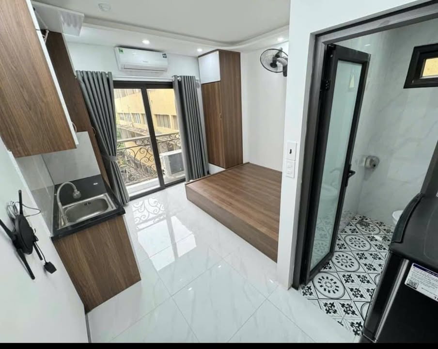 Phòng cho thuê tại Ngõ Hoà Bình 7, Minh Khai 20m² - An ninh tốt, nội thất đầy đủ!