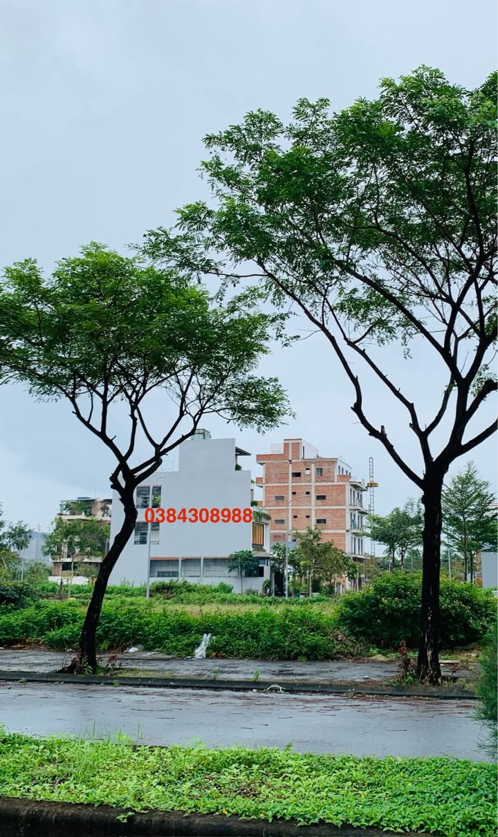 Đất nền FPT 139m² giá 5.4 tỷ - Vị trí đắc địa gần Đại học FPT!