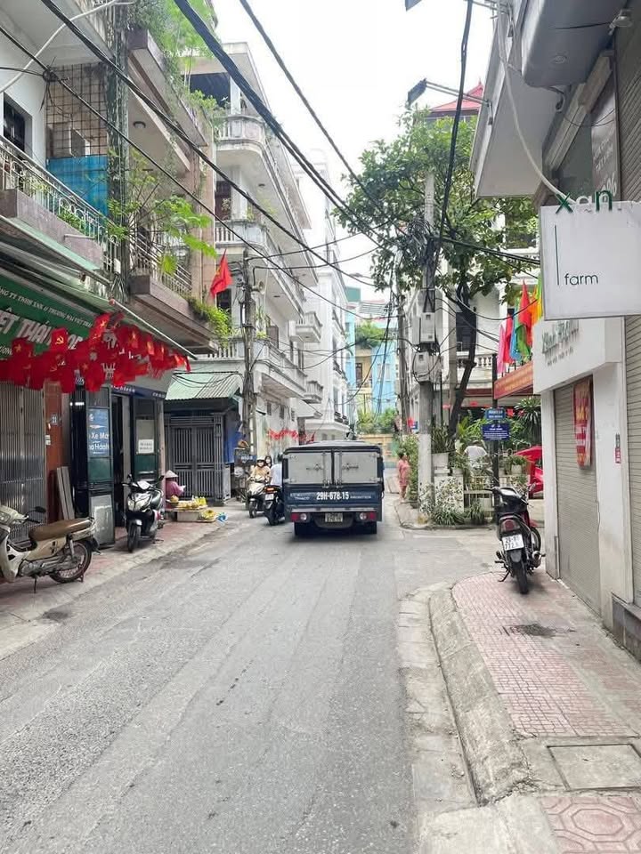 Building 10 tầng Đội Nhân Ba Đình 45m² giá 24 tỷ - Ô tô vào tận nhà!