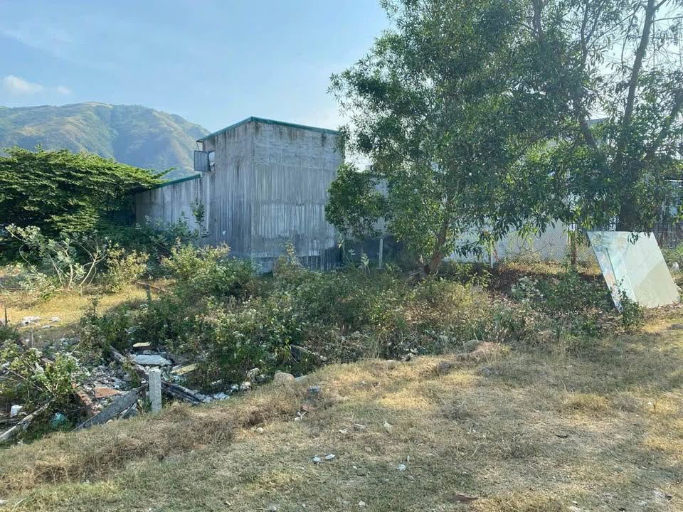 Đất nền Vĩnh Trung, Nha Trang 80m² giá 1.85 tỷ - Vị trí đẹp, tiện ích đầy đủ!