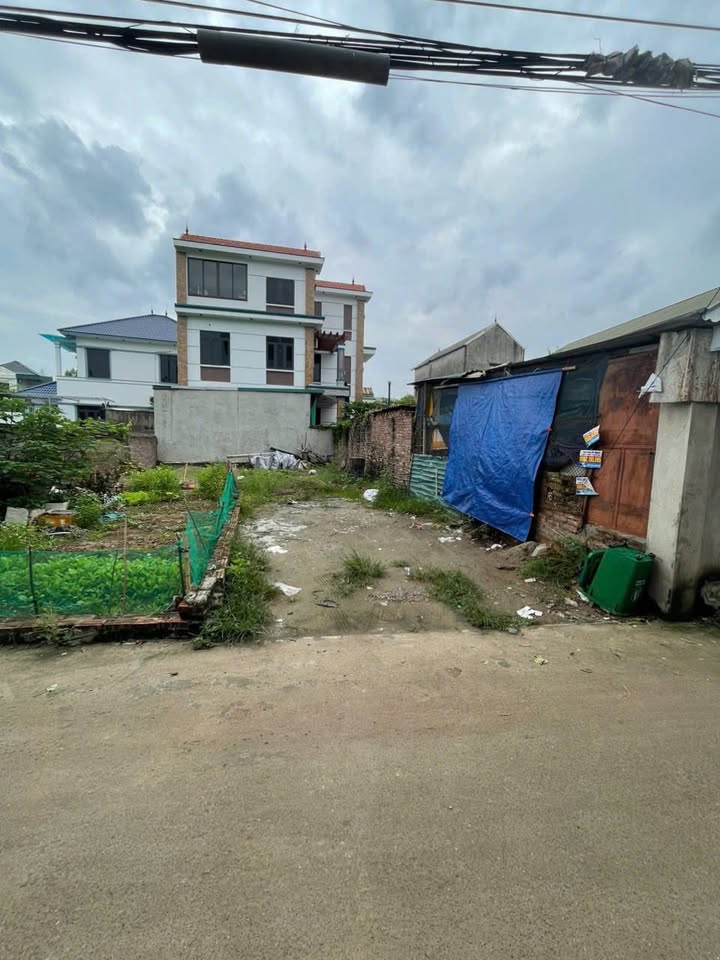 Đất nền Phượng Nghĩa, Chương Mỹ 65,1m² giá 4 tỷ - Sổ đỏ chính chủ, ô tô vào tận nơi!