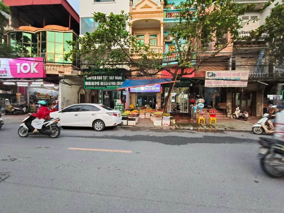 Nhà mặt phố chợ cổ điển Hải Bối 40m² giá thỏa thuận - Kinh doanh sầm uất