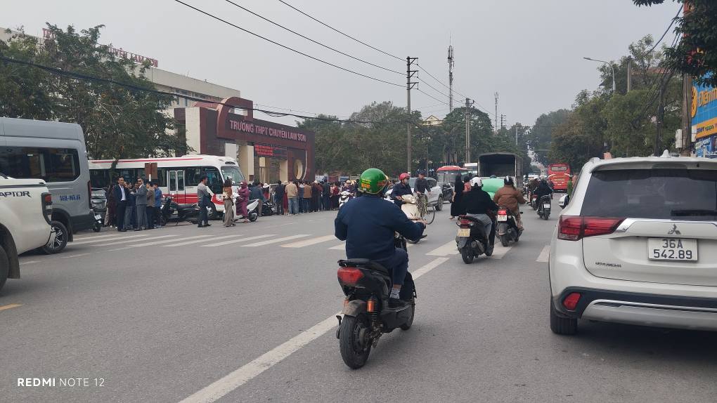 Nhà 2 tầng đường Lương Đắc Bằng, phường Hạc Thành 75m² giá 3 tỷ - Sẵn sàng vào ở!