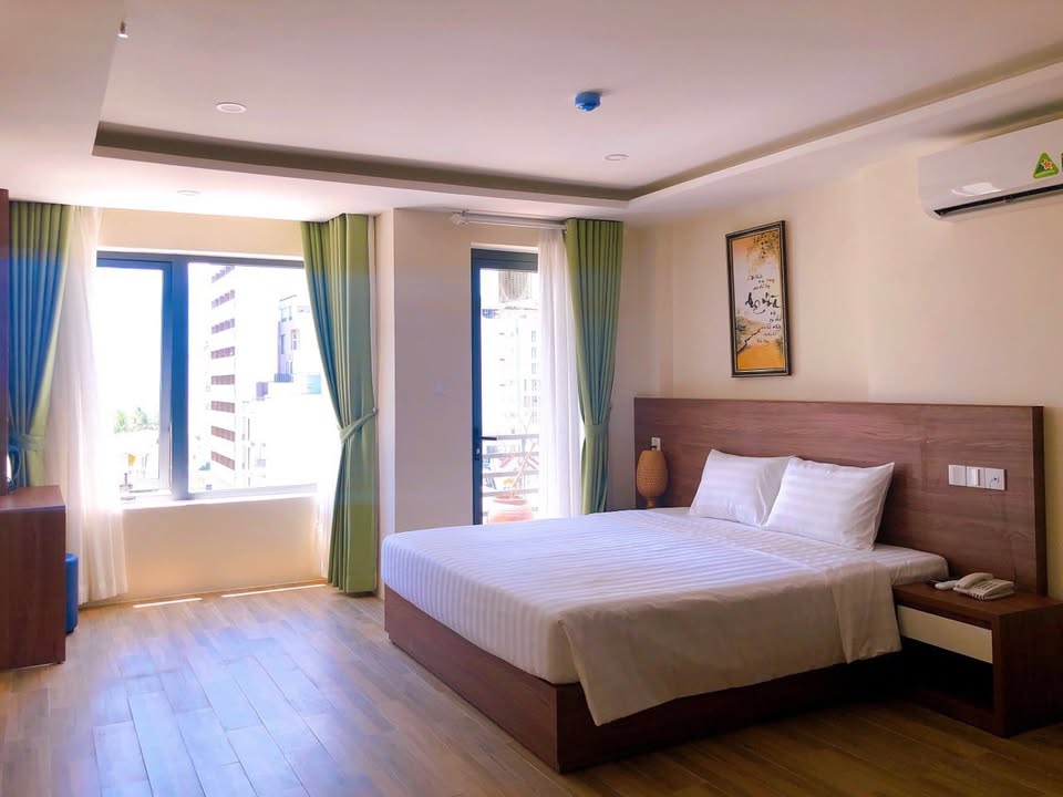 Khách sạn 11 tầng Hùng Vương Nha Trang 107m² giá 33 tỷ - Đầu tư sinh lời ngay!