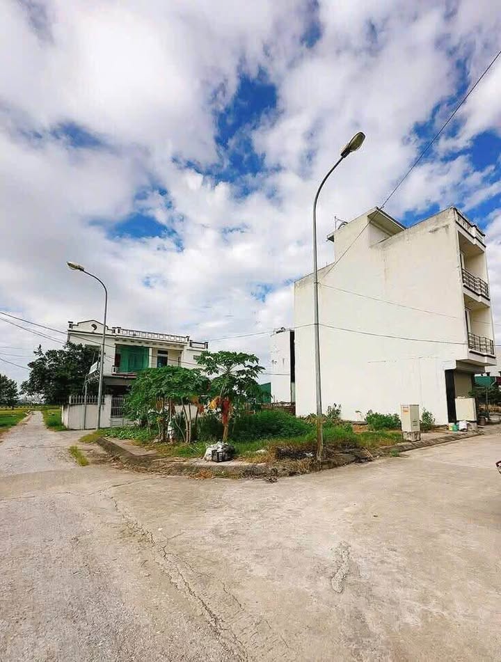 Đất nền lô góc Vũ Chính, TP Thái Bình 81m² giá 2.1 tỷ - Cơ hội đầu tư tuyệt vời!
