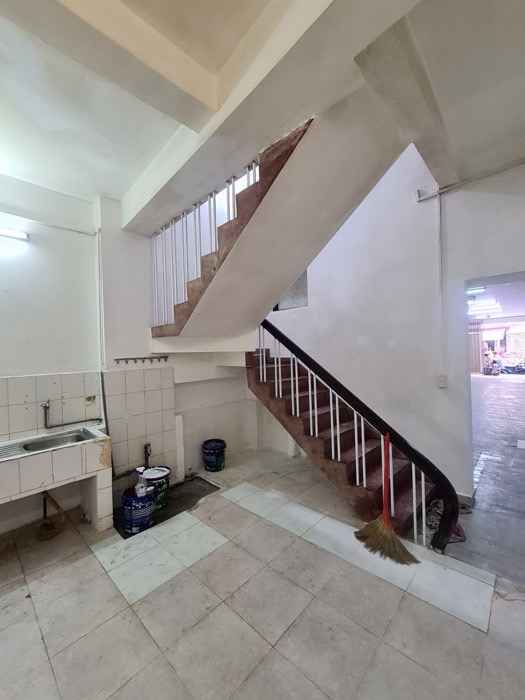 Nhà mặt tiền đường Trần Hưng Đạo, quận 5, 80m² giá 24.5 tỷ - Chính chủ bán gấp!