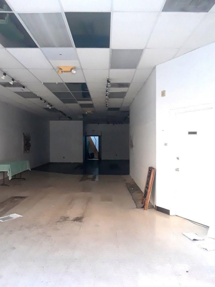 Nhà 4 tầng mặt tiền Nguyễn Văn Linh, Hải Châu 100m² - Giá cho thuê cực tốt chỉ 25 triệu/tháng!