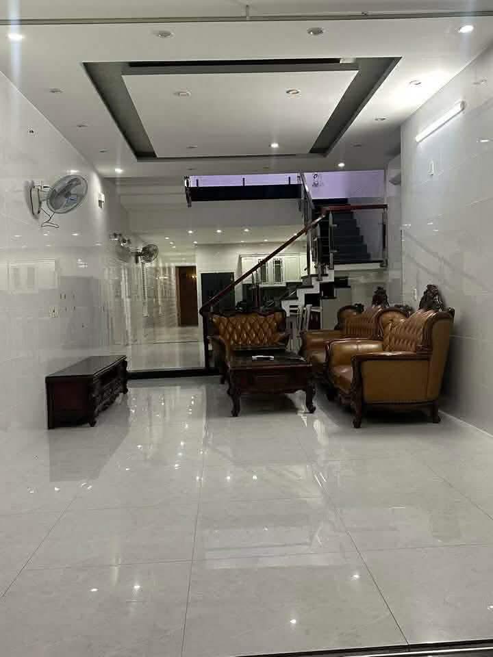 Cho thuê mặt bằng đường Nguyễn Phước Nguyên 40m² giá 5 triệu - Vị trí sầm uất lý tưởng!