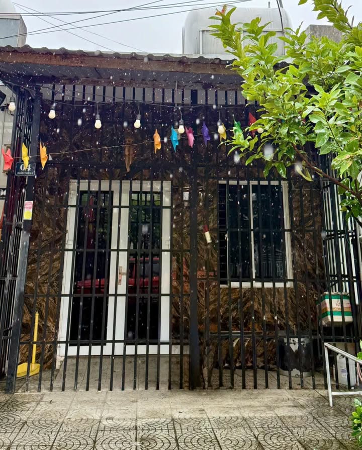 Nhà cho thuê gần biển Xuân Thiều 72m² giá chỉ 5 triệu - Dọn vào ở ngay!