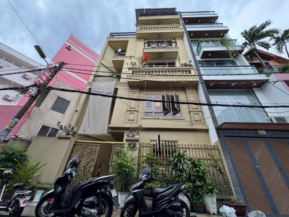 Cho thuê nhà mặt tiền Lê Tự Tài, Phú Nhuận 126m² giá 25 triệu - Nhà mới đẹp, phù hợp kinh doanh!