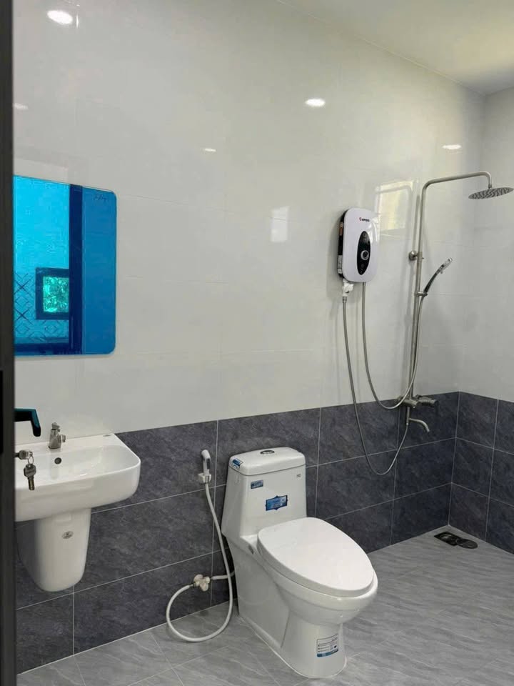 Nhà mới xây tại Phú Nhuận, Bến Tre 89,6m² giá chỉ 1,55 tỷ - Đầu tư sinh lời!