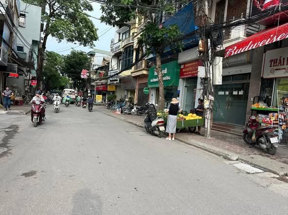 Bán lô đất 40m² tại thị trấn Đông Anh - Gần chợ Giầy Da, thuận tiện kinh doanh!