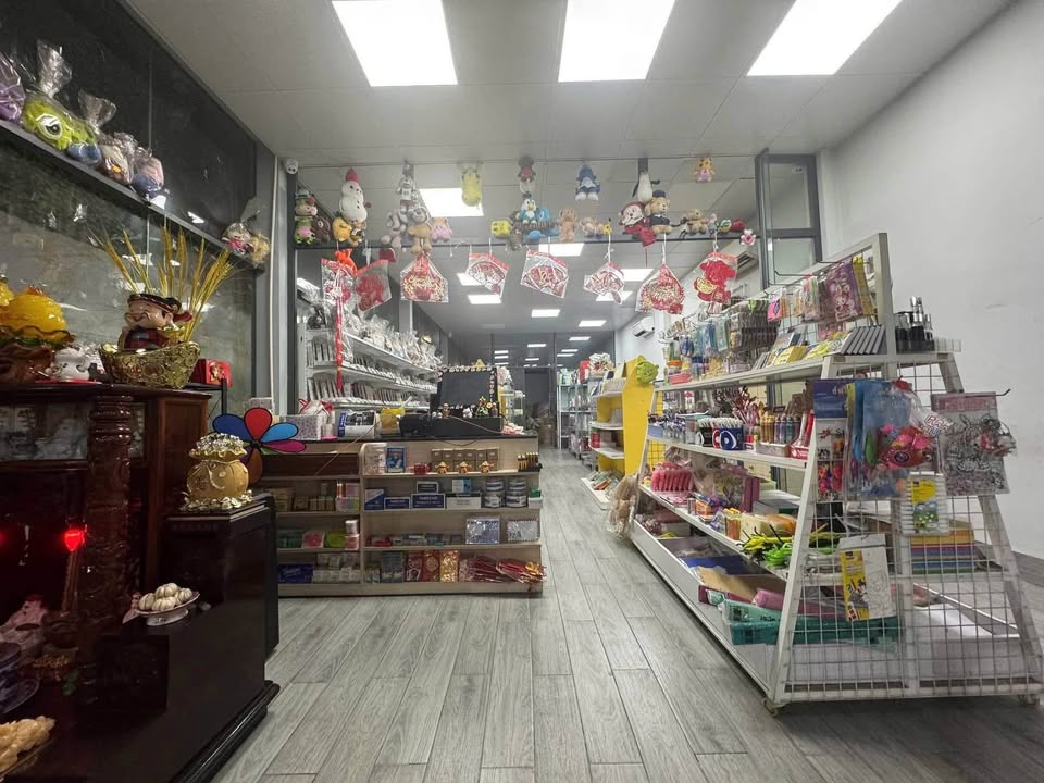 Nhà phố Bình Hưng Hòa, Bình Tân 258m² giá 14 tỷ - Kinh doanh tốt, thiết kế hiện đại!