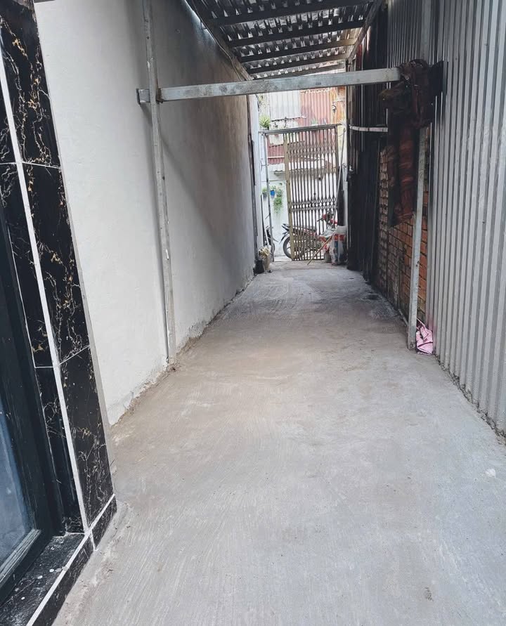 Nhà hẻm Lê Văn Lương Quận 7 14m² giá 750 triệu - Bán gấp chính chủ!