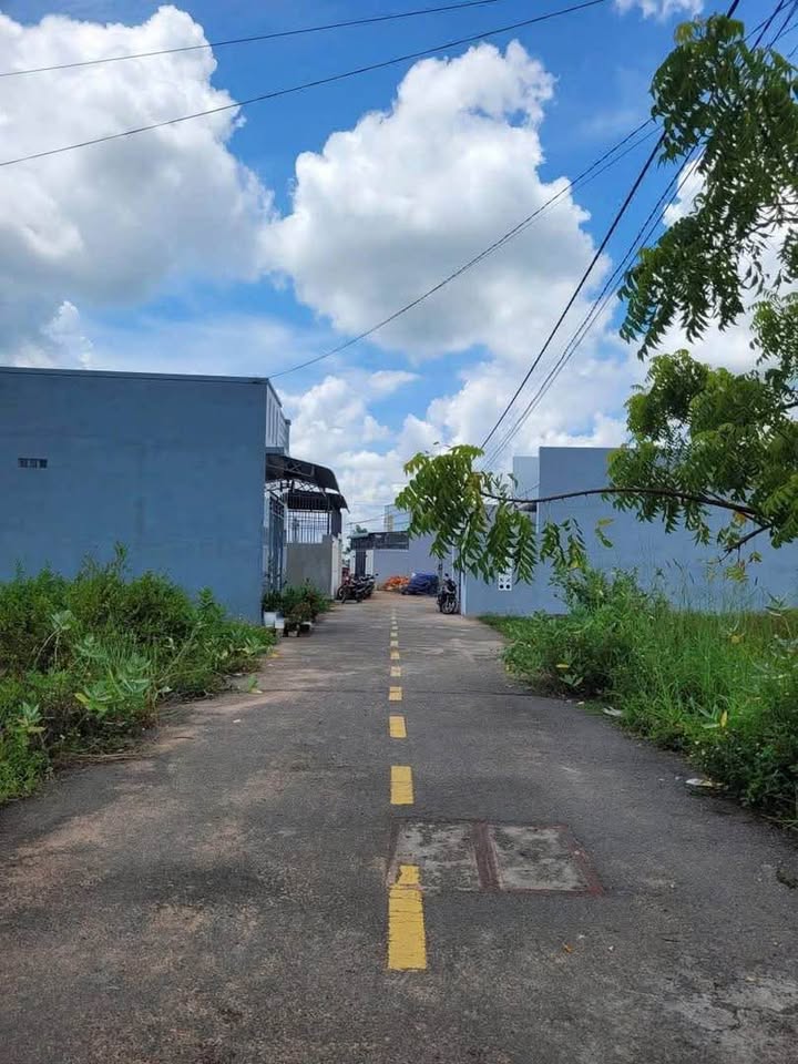 Đất thổ cư Phong Nẫm Bình Thuận 91,5m² giá 620 triệu - Mặt tiền đường nhựa thuận lợi!