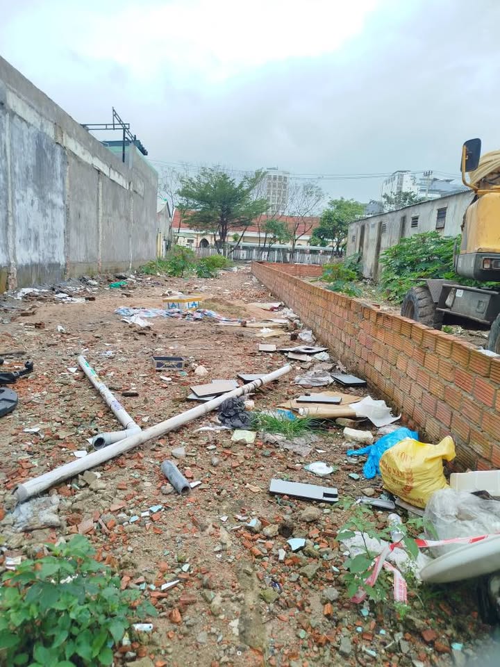 Bán lô đất Ngũ Hành Sơn 130m² giá 13 tỷ - Vị trí sát biển lý tưởng!