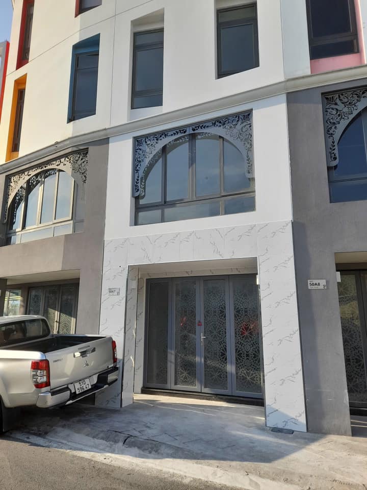 Nhà mặt tiền kinh doanh Kênh Tân Hóa, Quận 6, 235m², giá 10.65 tỷ - Đầu tư sinh lời ngay!