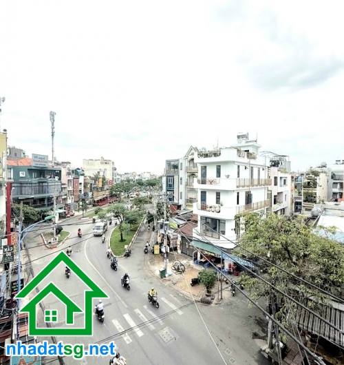 Căn hộ Bàu Cát Tân Bình 40m² giá 2.35 tỷ - Mặt tiền Đồng Đen, lô góc thoáng mát!