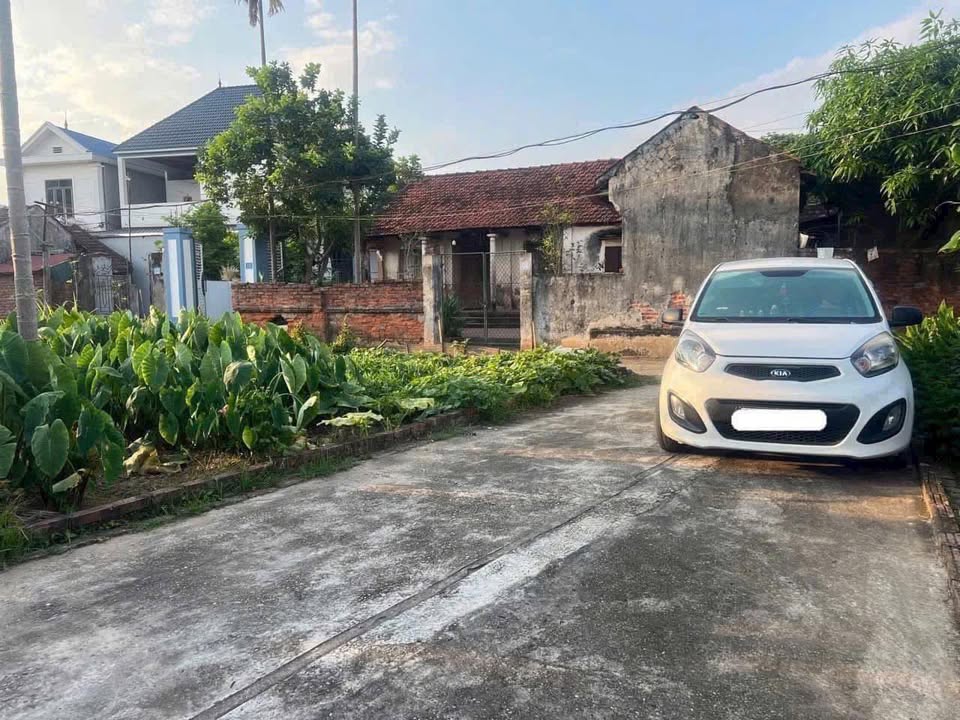 Đất nền Nghĩa Lộ, Phúc Thọ 42m² giá 1 tỷ - Ô tô đỗ cửa, vị trí đắc địa!