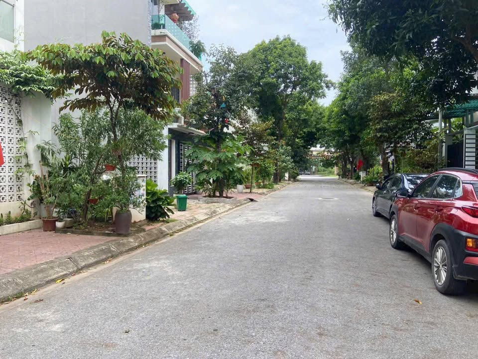 Đất nền Khu A Nam Đầm Vạc 104m² giá 4 tỷ - Hướng Nam, sổ đỏ chính chủ!