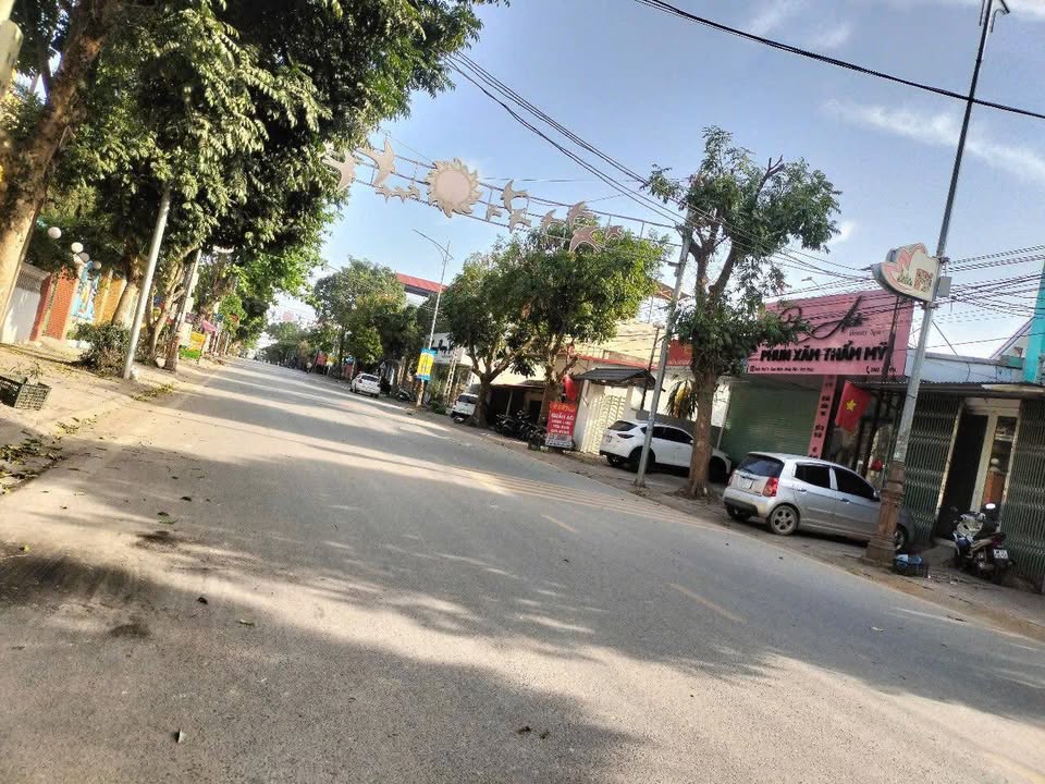 Nhà mặt đường Nguyễn Văn Linh Xuân Hòa 168m² giá 4.4 tỷ - Đầu tư lý tưởng!