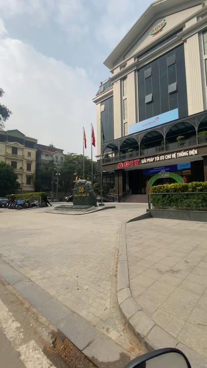 Nhà lô góc KĐT Đại Kim Hoàng Mai 50m² - Ô tô tránh, an sinh tuyệt vời!