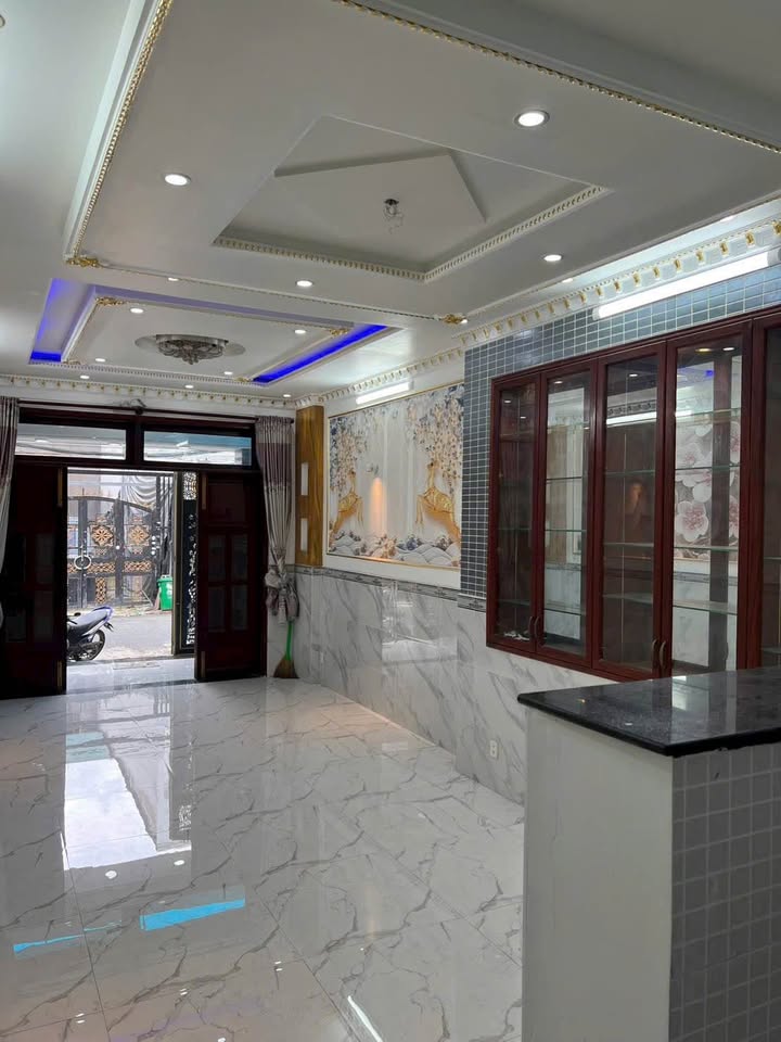 Nhà phố đường số 6, Bình Hưng Hòa A, 72m² giá 7.6 tỷ - Kinh doanh thuận lợi!