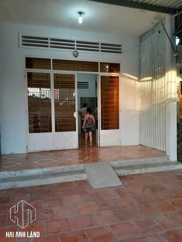 Nhà mặt tiền Võ Trường Toản, Phú Quốc 100m² giá 4 triệu - Thích hợp kinh doanh và ở ngay!