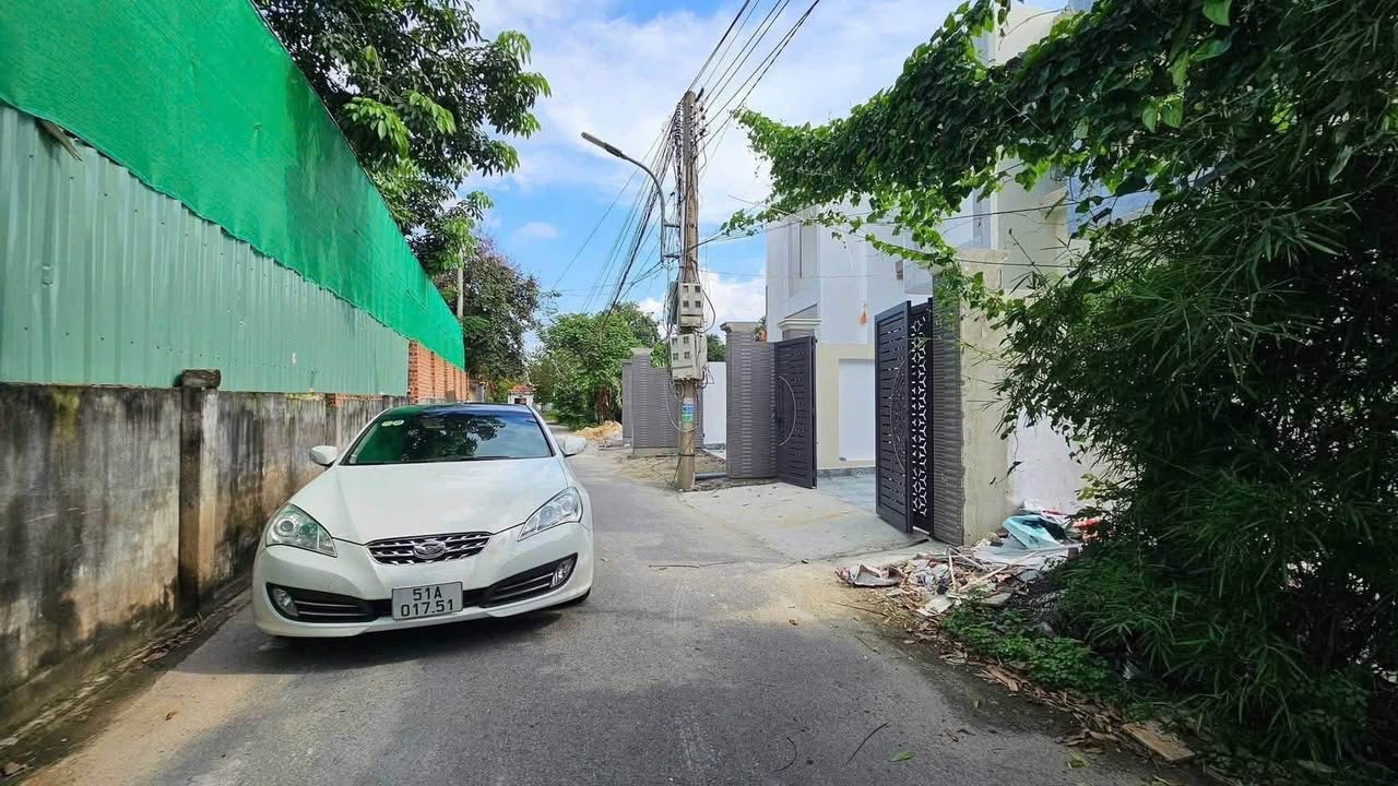 Nhà bán Định Hòa, Thủ Dầu Một 112m² giá 3.19 tỷ - Hỗ trợ ngân hàng!