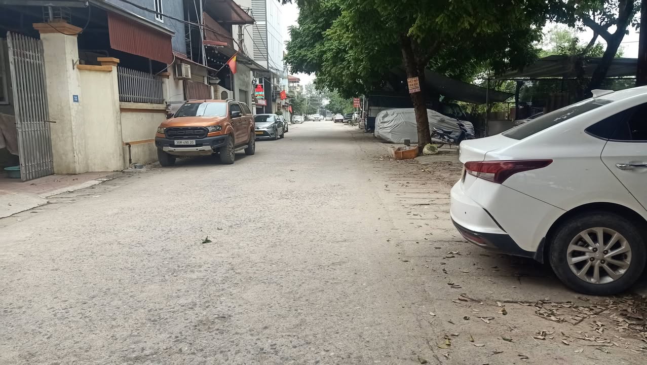 Lô đất Hải Bối 42m² giá 4 tỷ - Pháp lý chuẩn, ô tô tránh nhau