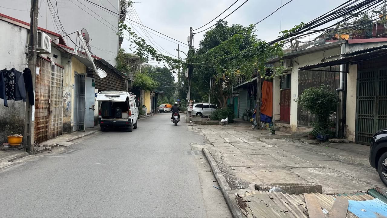 Nhà phố Đức Giang Long Biên 48m² giá 4.8 tỷ - Kinh doanh sầm uất ngay mặt đường