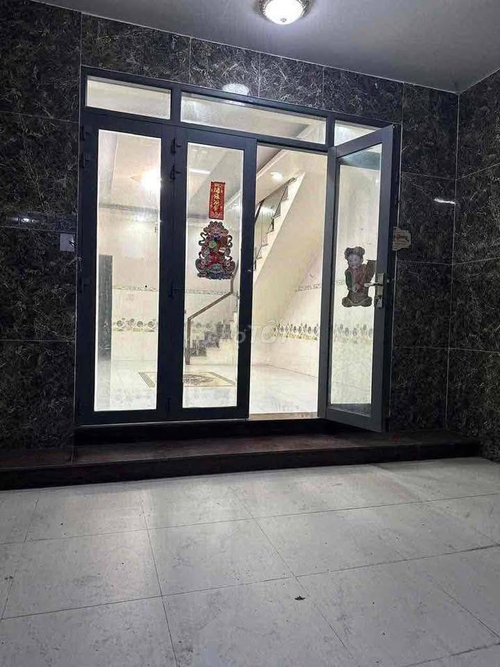 Nhà phố Lái Thiêu, Bình Dương 75m² giá 3.2 tỷ - Đang cho thuê 5 triệu/tháng!