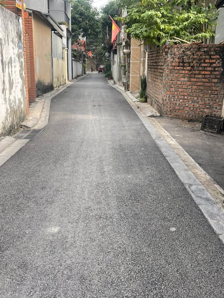 Đất nền Đản Dị, Đông Anh 59m² giá 5 tỷ - Khu vực sầm uất, tiện ích đầy đủ!