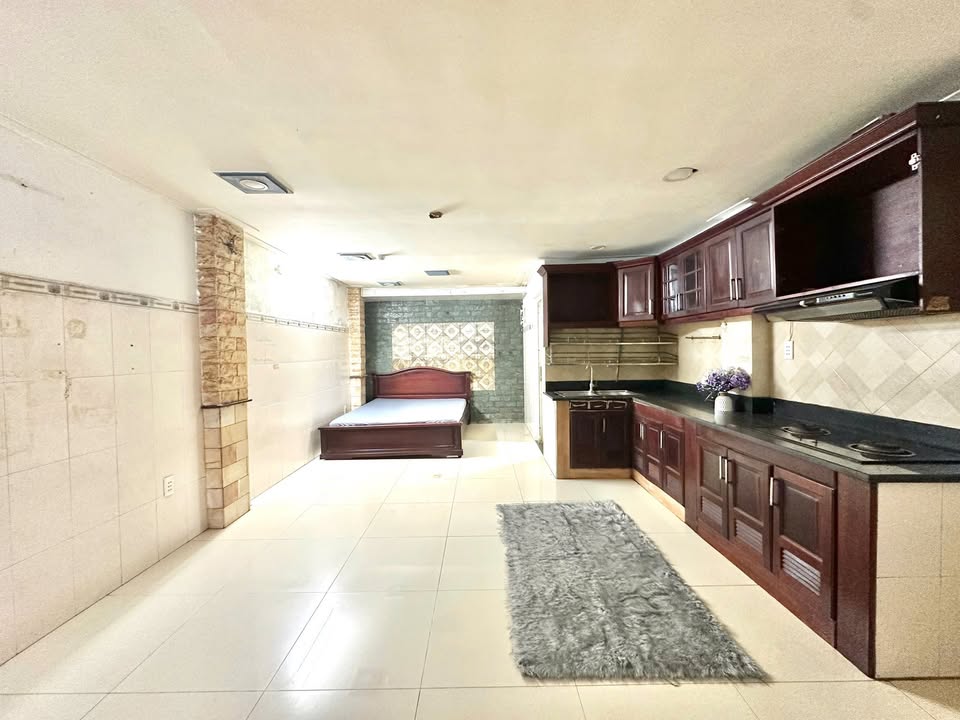 Phòng cho thuê tại Hẻm 383 Trường Chinh, Quận 12 giá 3.8 triệu - Tiện nghi đầy đủ!