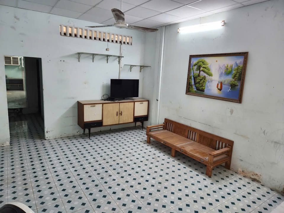 Nhà nguyên căn cho thuê Hẻm 22 Huỳnh Đình Hai, Bình Thạnh, 90m² - Giá chỉ 10 triệu/tháng!